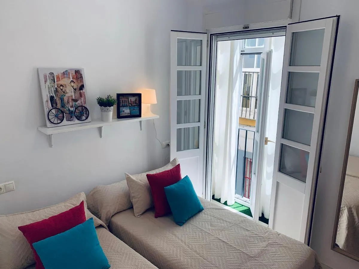דירה קדיז Bonito Apartamento Junto Al Gran Teatro Falla ספרד